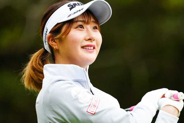 都玲華が“1カ月ぶり”60台 現役大先輩の夫でツアー2勝の男子プロに