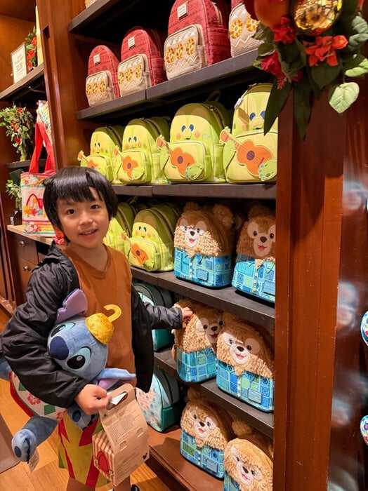 アウラニディズニー　グッズ　非売品あり！ 川崎希、念願のアウラニ・ディズニーで限定グッズを衝動買い「円安で