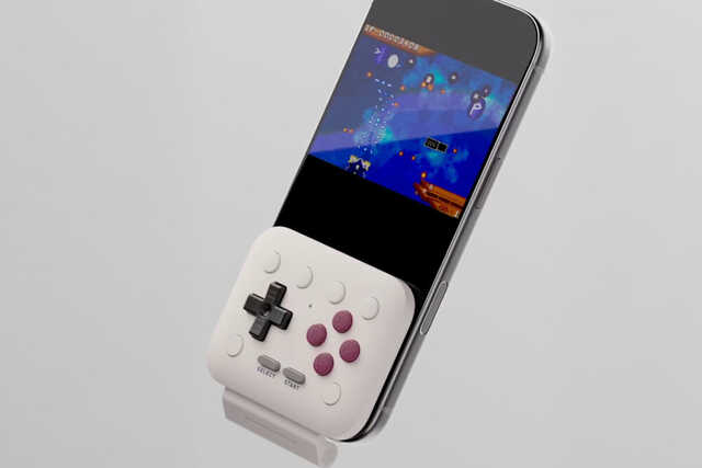 8BitDo、スマホでレトロゲームに適したゲームコントローラー「FlipPad