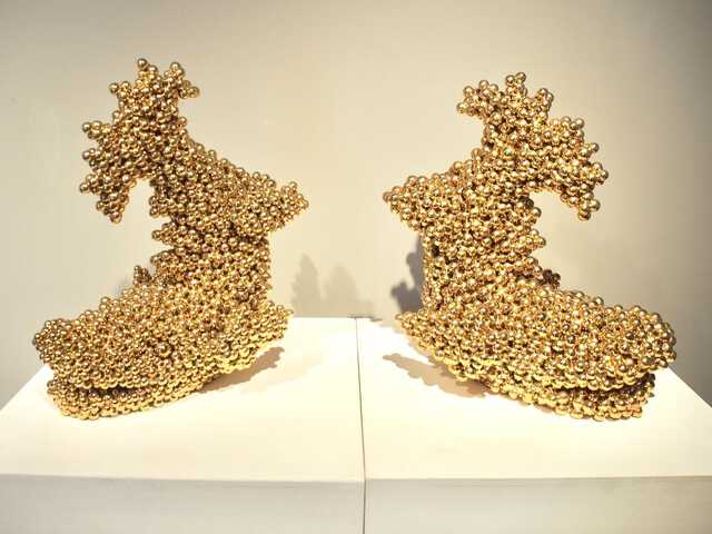 アート美術品、24K純金使用アート、タンカアートサイズ28.5W X43.0H 栄のギャラリーで「金」テーマの現代アート展 陶芸作家10人が作品展示
