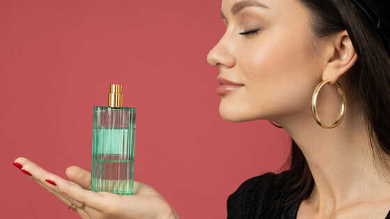 AIは香水の作り方を根本的に変えつつある|au Webポータル経済・ITニュース