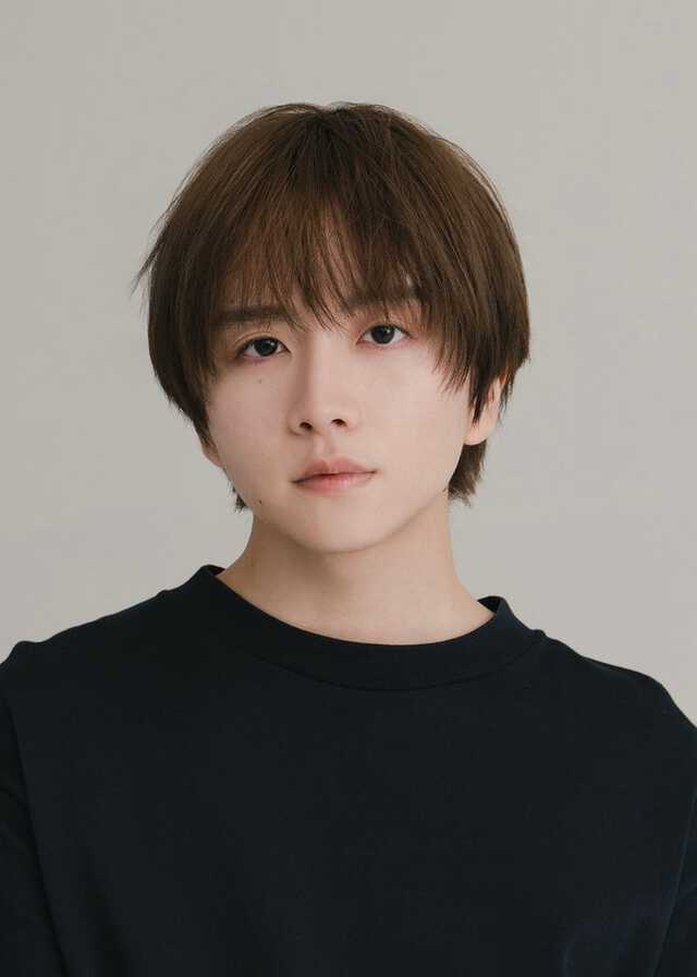 板垣李光人 四肢 板垣李光人 四肢 CYAN MAN初登場、板垣李光人へスペシャル