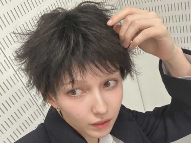 美少年男装の才能がすごいよ…」FRUITS ZIPPERメンバー、男装ショットに