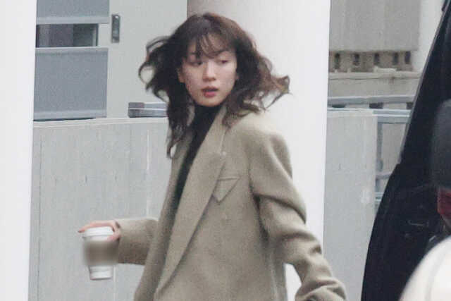 永野芽郁 主演映画で共演の58歳女優は不倫否定→一転降板…迫る