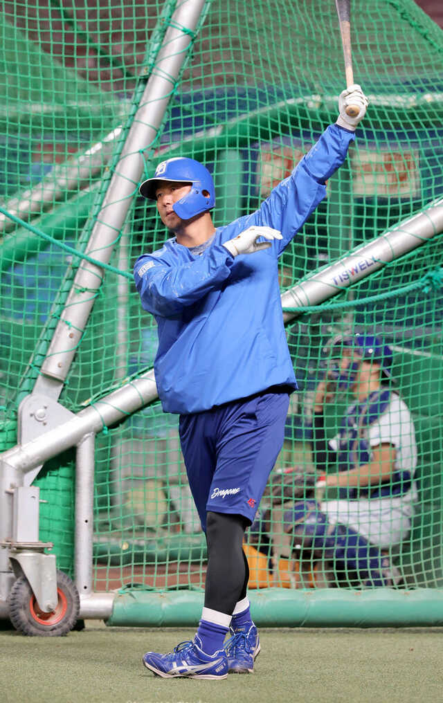 中田翔選手ファン必見！！ 中日・中田翔 5日間で2軍降格|au Webポータルスポーツニュース