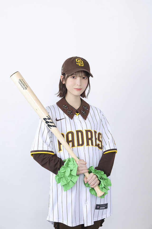 即発送 New Era 日向坂46 × MLB キャップ ヤンキース 小坂菜緒 11球団をフィーチャー！MLB×日向坂46×NEW ERA SPECIALトリプルコラボ