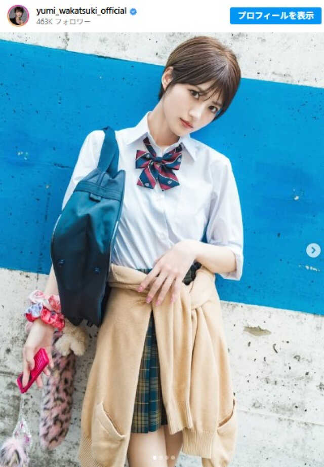 元乃木坂46人気メンバー、ミニスカ＆ルーズソックスの平成JK