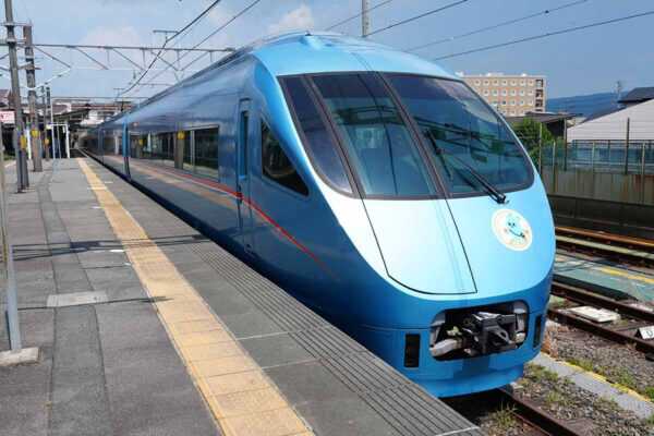小田急高速バス 行先板、サボ 超特急 新宿駅・御殿場駅 小田急高速バス 行先板、サボ 超特急 新宿駅・御殿場駅 高速バス