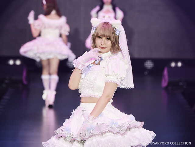 人気ライバー・りり姫、美脚×猫耳の“ゆめかわ”コーデで会場魅了