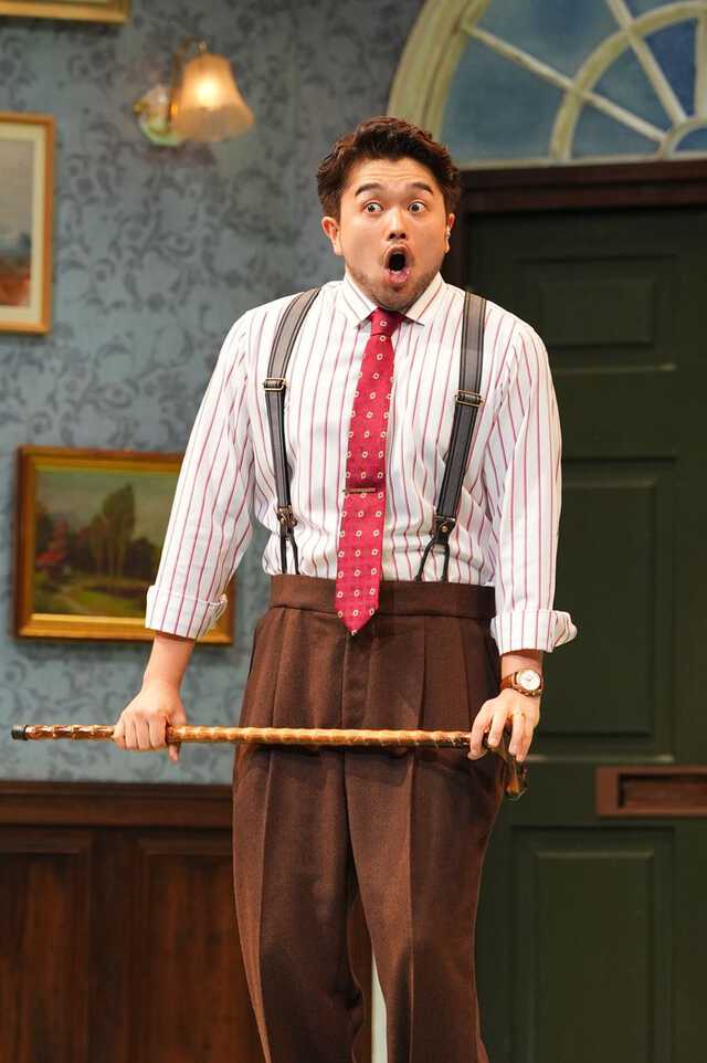 井口理（King Gnu）主演の舞台『キャッシュ・オン・デリバリー』開幕