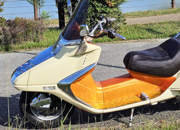 フュージョン  ビックスクーター 値下げしました⚠️ ホンダ「前代未聞のスゴいスクーターどや！」→10年後に人気爆発