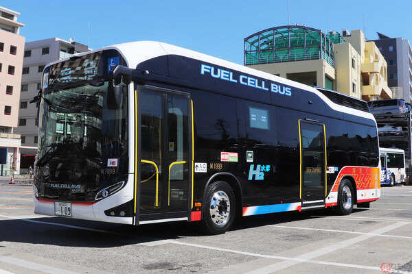 いすゞとトヨタ「水素バス」新型を共同開発へ 車内は“フルフラット