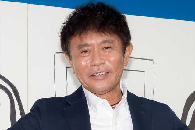 浜田雅功、初の個展開催 「素通りだけはやめてほしい」とアピール|au