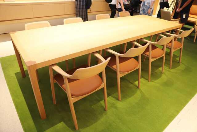 Apple Parkで使われている椅子』マルニ木工の“HIROSHIMA”を買って