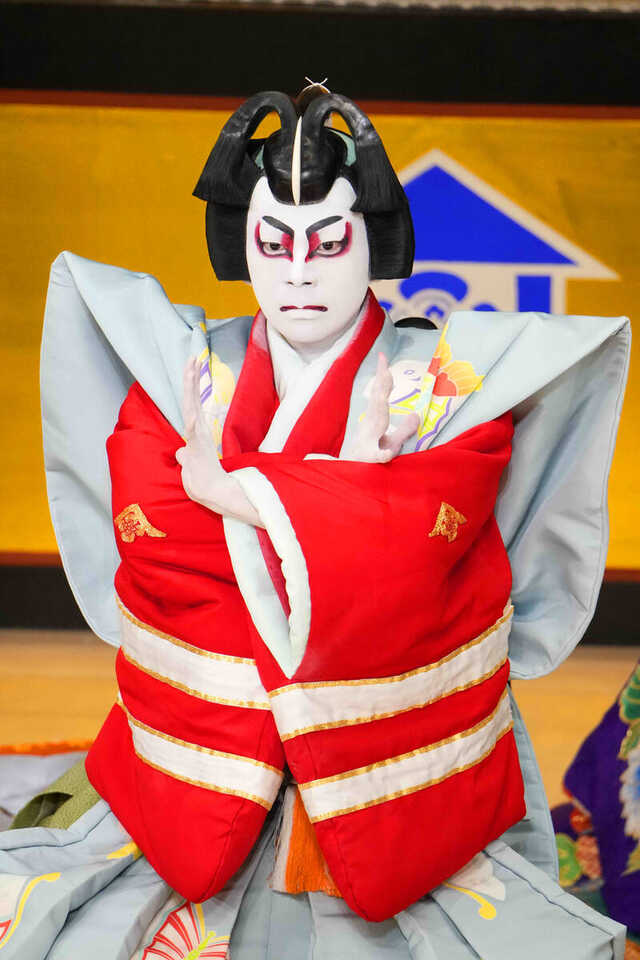 襲名披露中の3代目尾上辰之助「拍手のおかげで頑張れています」祖父