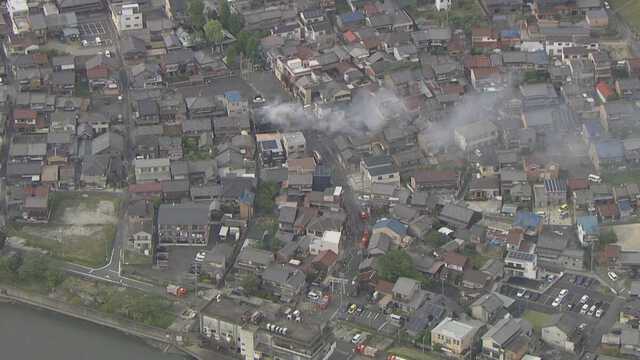 【中古】 災を呼ぶ家 仏壇から火が出た」との119番通報 住宅密集地で火事 90代男性と80代