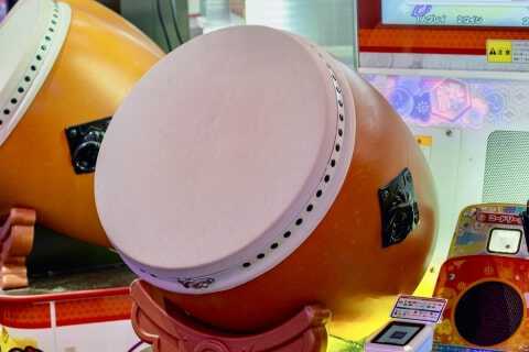 す*け様 急ぎ！おうち太鼓 引退品 太鼓の達人」に無断ヤスリがけ、客がゲームセンターに謝罪 今後の“利用
