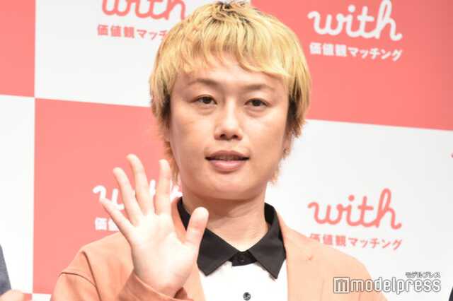 大人気✨お笑い芸人　見取り図リリー　サインボール 和気町出身の人気お笑い芸人 見取り図・リリーさんが町の初代PR