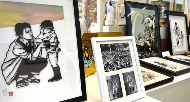 題材は博多祇園山笠 切り絵作家・故小西一珠喜さんの作品展|au Web