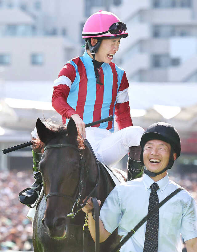 ダービージョッキー ダービージョッキー松山弘平騎手が電撃訪問 ロブチェンねぎらう 「助け