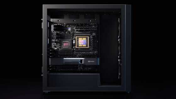 NVIDIAがGB300を内蔵したモンスター級WindowsデスクトップPC「DGX