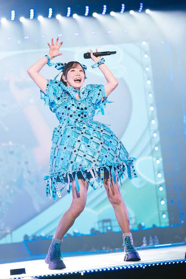 FRUITS ZIPPER真中まな、初東京ドーム単独公演序盤から号泣「泣かない