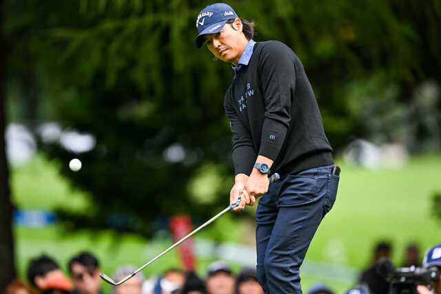 値下げ中　石川遼選手サイン入り（本物証明書付き）限定品クラブカバー 石川遼サイン入りゴルフボール カシオワールドオープン・ケース