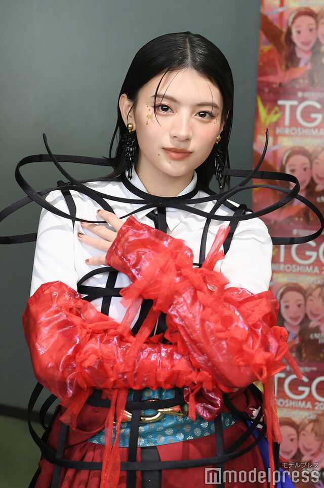 【ヒロ】出口夏希 出口夏希の10問10答】2025年はどんな1年？カメラロールに1番保存された