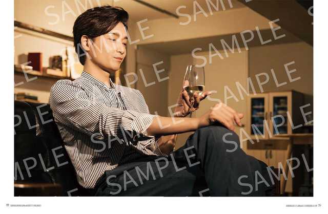 井上芳雄が25周年記念本を明治座で手渡し！ 発売記念イベントの詳細