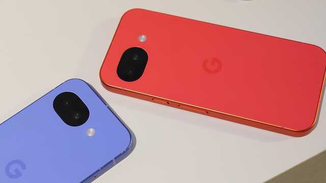カメラまでフラットなデザインが美しい。「Google Pixel 10a」お値段