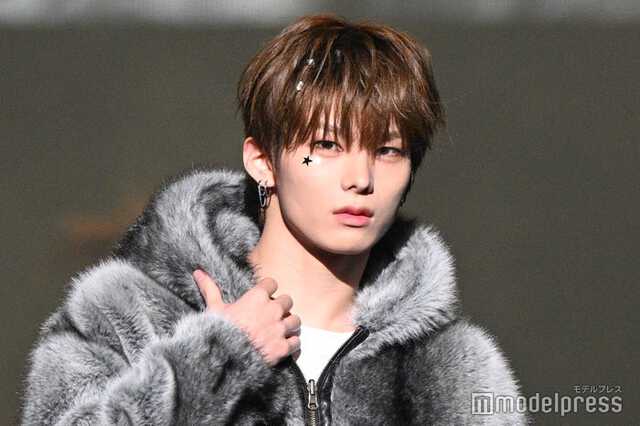 aoen京助（KYOSUKE）、ランウェイデビュー ファージャケットで存在感