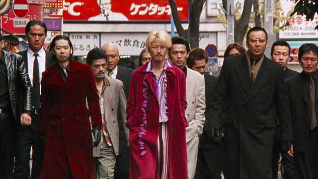 伝説のバイオレンス映画『殺し屋1』4Kで復活！ 浅野忠信の“裂けた口