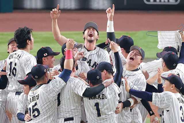 ドジャース 『大谷翔平 MVP 記念号』額縁入り 山本由伸 佐々木朗希