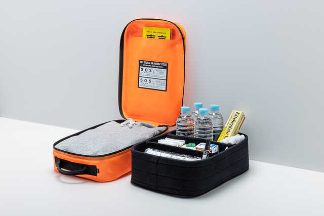 エマージェンシーバッグ 思い立った時に用意しておこう。緊急時にさっと持ち出す
