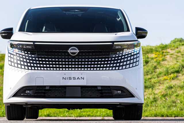 アルヴェル”一強時代に終止符を打つ!? 日産 新型「エルグランド」の