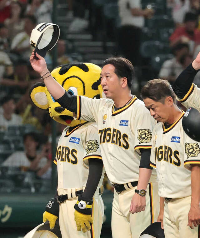 【監督就任記念超激レア品】阪神タイガース藤川球児選手スパイク 藤川球児監督就任記念 缶バッジ - 阪神タイガース公式オンライン