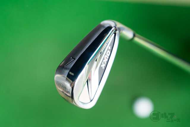 ゼクシオ14プラス」アイアンは上級者も使える!? 抜けのよさと上がり