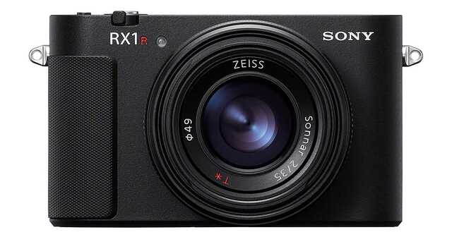 ソニー、フルサイズセンサー搭載の小型カメラ「RX1R III」 AF