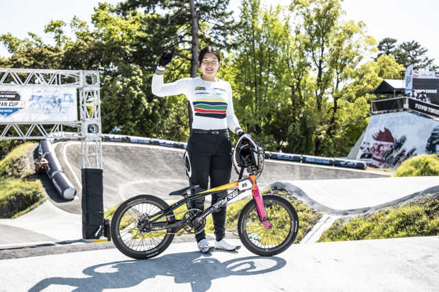 bmxレーシング　レース　レーサー　ホイールセット　アンサー　ホールショット BMXレーシング国内最高峰の大会を制したのは！「TOYOTIRES JAPAN CUP