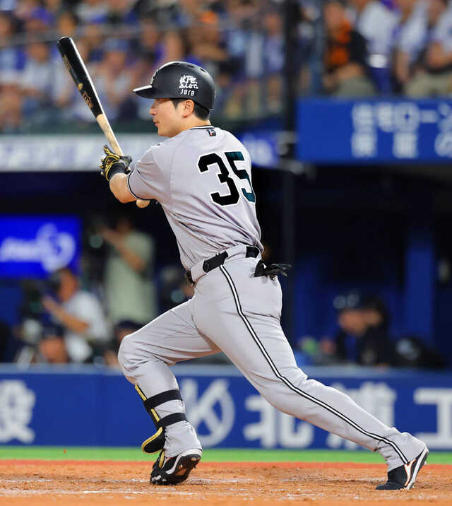 巨人】「状態いい」泉口友汰が代打で同点打「チームの勝利に貢献する