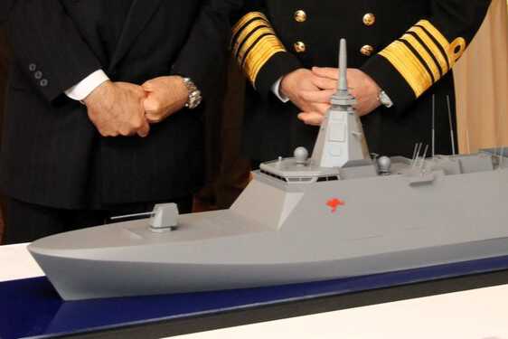 【希少】オーストラリア海軍 第822X飛行隊 司令官 チャレンジ 非売品 防衛省「豪州次期フリゲート計画」に約250億円拠出 三菱・NECなど追加
