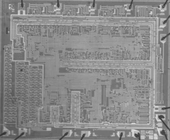 30年近く極秘の存在だった世界初のマイクロチップ「MP944」とは？|au Webポータル経済・ITニュース