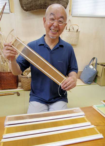 竹筬　貴重　織り機　手工芸　手織り　日本竹筬工業 【11】 精密な手業で竹を並べる、織機の部品「竹筬」 66歳男性が京都で継承
