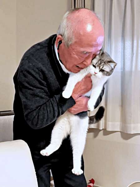猫は無理や！」と言っていた自称“猫嫌い”の祖父の2年後