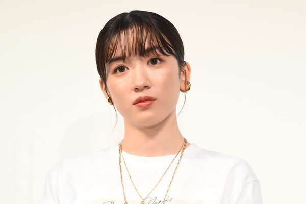 芽郁ラジオ 終始騒動に触れず|au Webポータル芸能ニュース