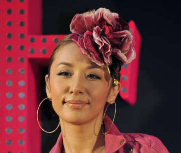 本当はファッション系おしゃれ動画をやりたい鈴木紗理奈 お笑い系になっている現状に不満爆発 Au Webポータル芸能ニュース