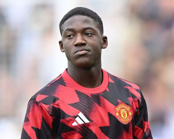 マンUで出場機会減少。20歳有望株の気になる処遇。指揮官は対話に