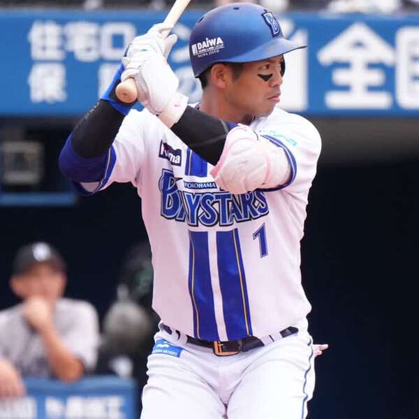 DeNAからFA移籍 桑原将志の加入で「西武が熱い集団になる」|au Web