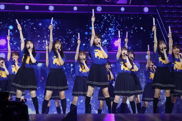 乃木坂46 真夏の全国ツアー2013 FANAL! 法被 はっぴ 限定 Amazon.co.jp: 乃木坂46 真夏の全国ツアー2013 FANAL! 法被