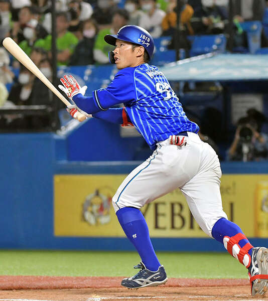 DeNA】京田陽太がアクシデントで途中交代 病院で検査し状態確認へ|au